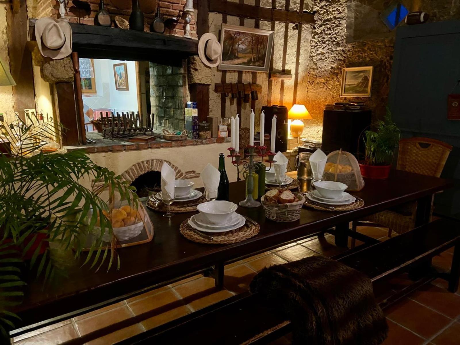 Maison D'Hotes Le Chai D'Armagnac Monguilhem Bagian luar foto