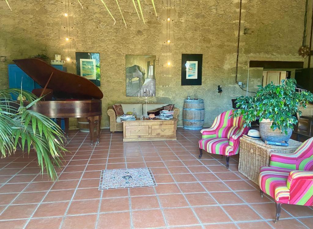 Maison D'Hotes Le Chai D'Armagnac Monguilhem Bagian luar foto